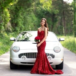 Red Sherri Hill Full Sequined Gown sz 0 (55345)